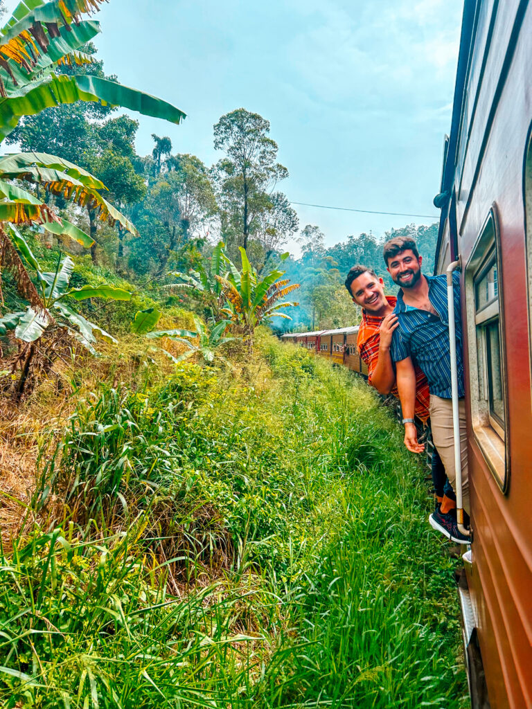 davey and omie travelingboyfriends
