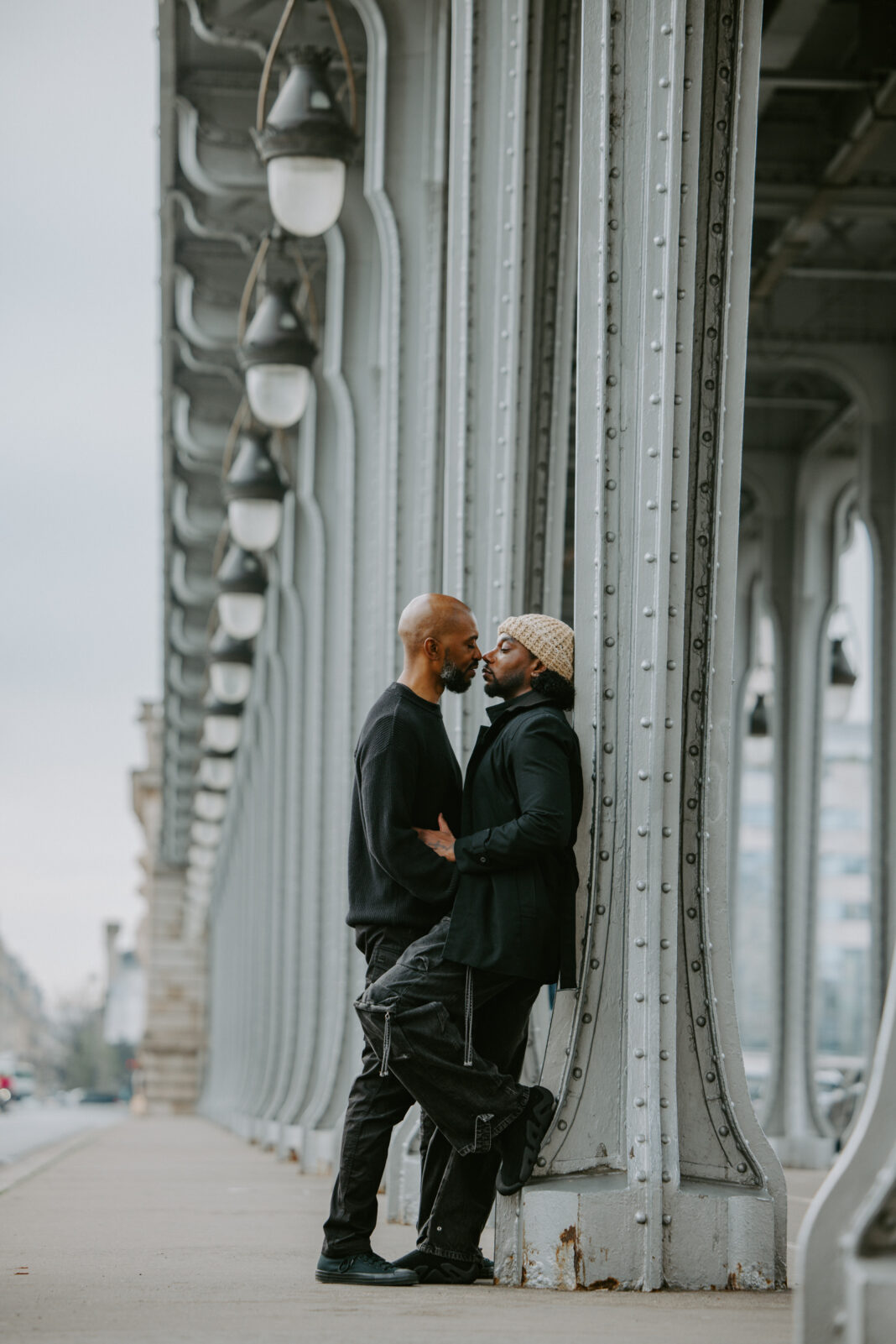 philarty queer romance in paris