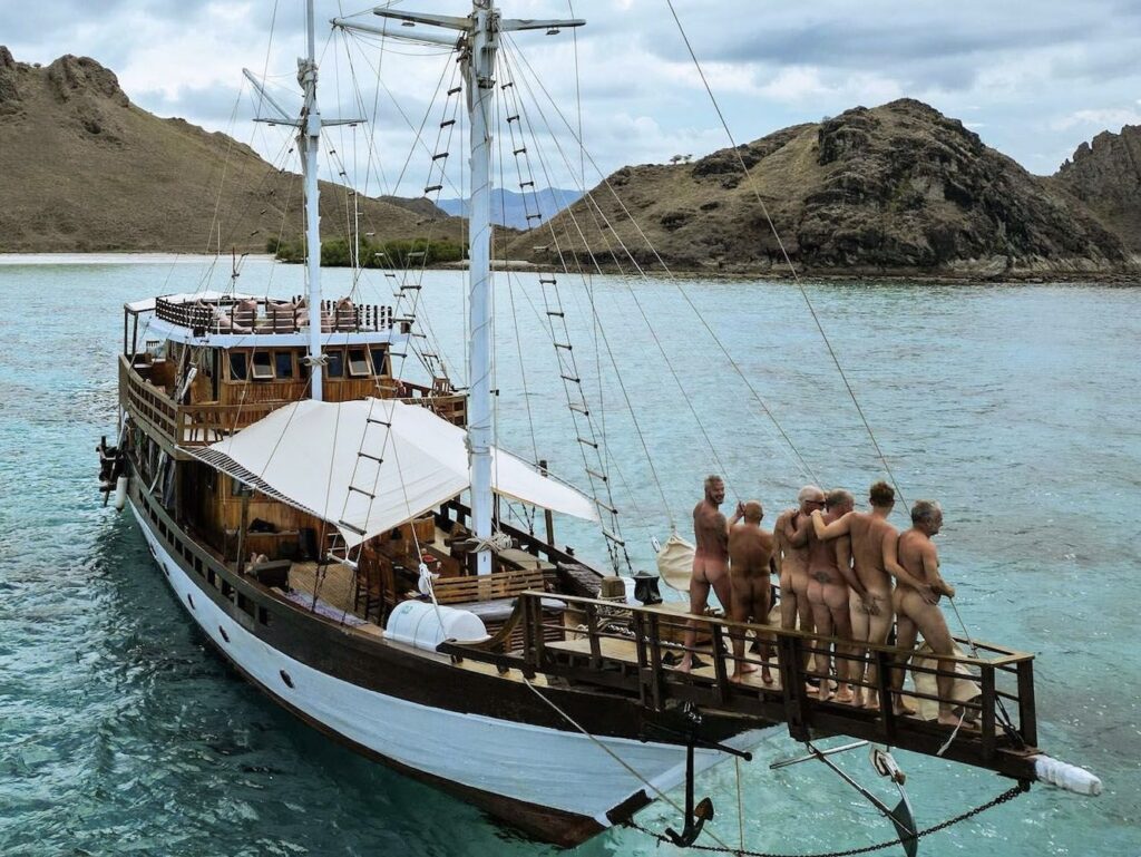 everything to sea naked sailing