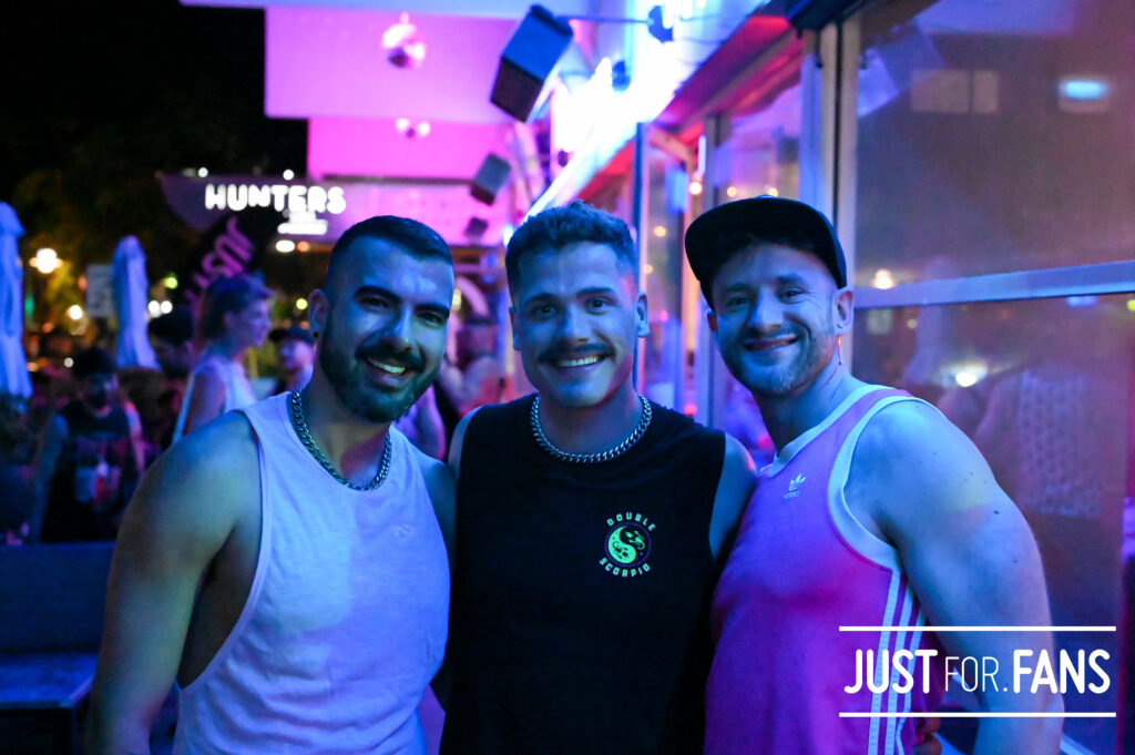 justfor.fans palm springs party