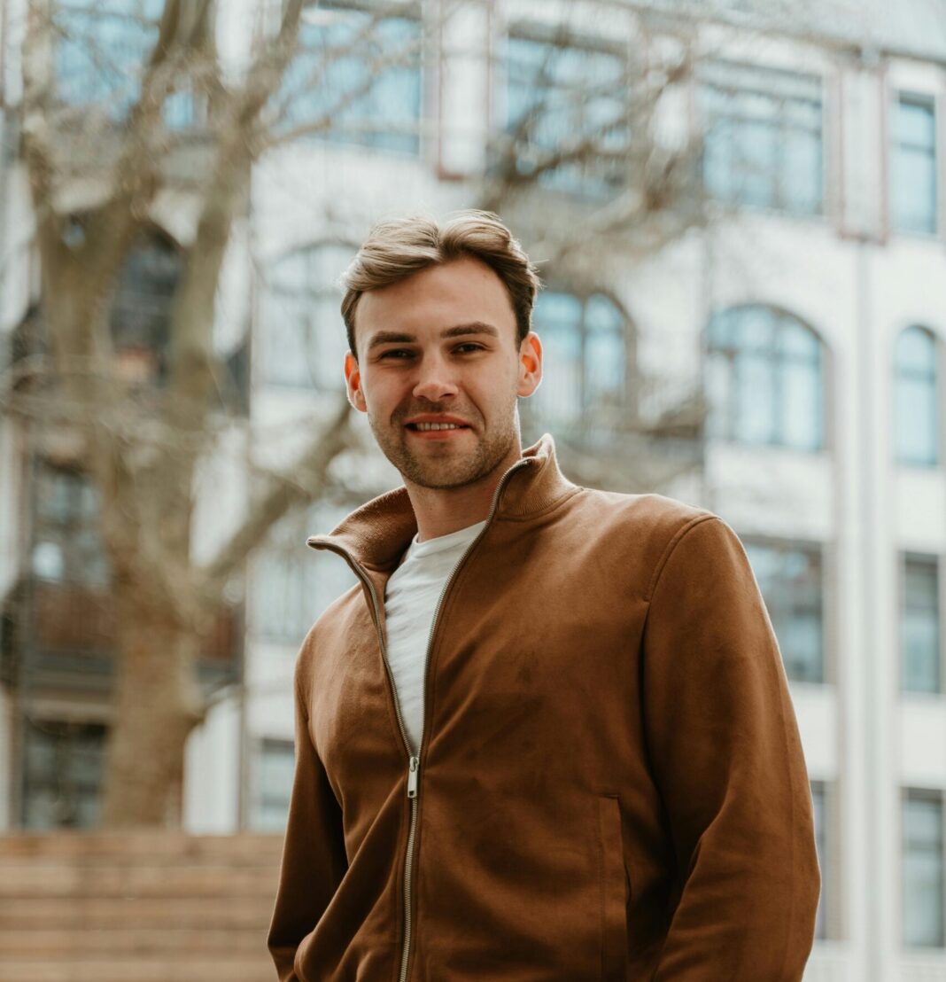 alternative to famous gaybourhoods